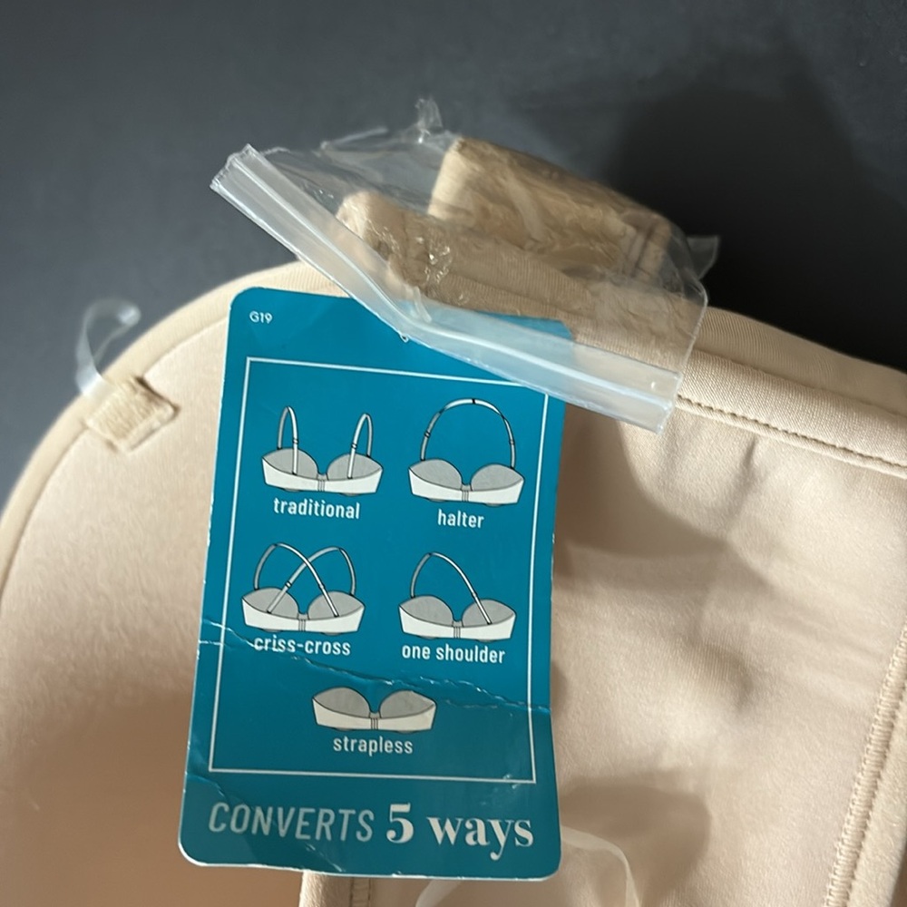 Convertible Bra - Picture 2 of 5